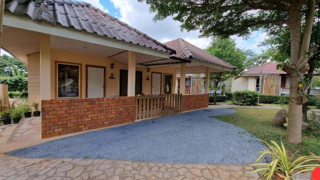 Dusit Talai Resort Mu Si Exterior foto