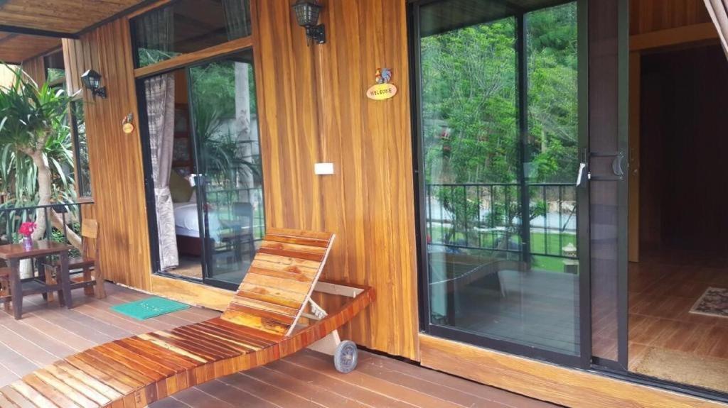 Dusit Talai Resort Mu Si Exterior foto